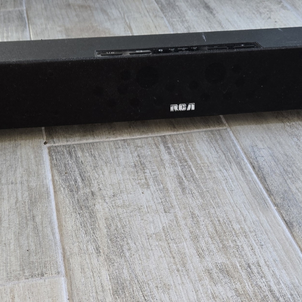 RCA 37 Inch Soundbar and Subwoofer